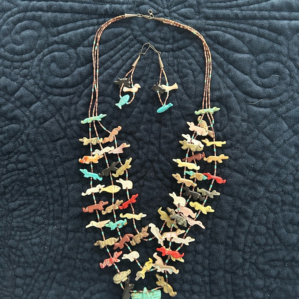 Vintage Heishi 3 strand Multi-Color Stone/shell Bird Cluster Necklace - Picture 3 of 8